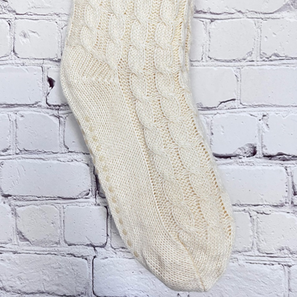 HUNTER Warm Sherpa-Lined Cable Knit Non-Slip Slipper Socks--One Size - Picture 6 of 14